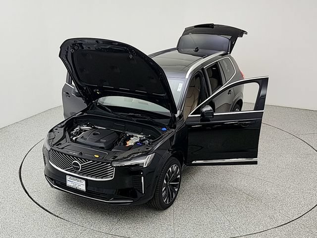 New 2026 Volvo XC90 T8 Plus w/ Protection Package Premier AWD/4WD image 38