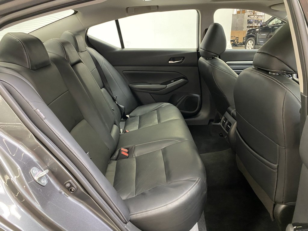 Used 2023 Nissan Altima 2.5 SL image 12