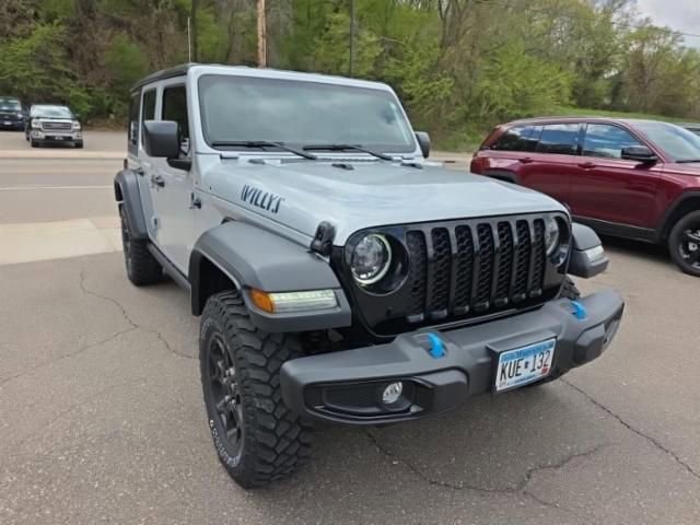 Used 2023 Jeep Wrangler Unlimited w/ Cold Weather Group AWD/4WD image 2