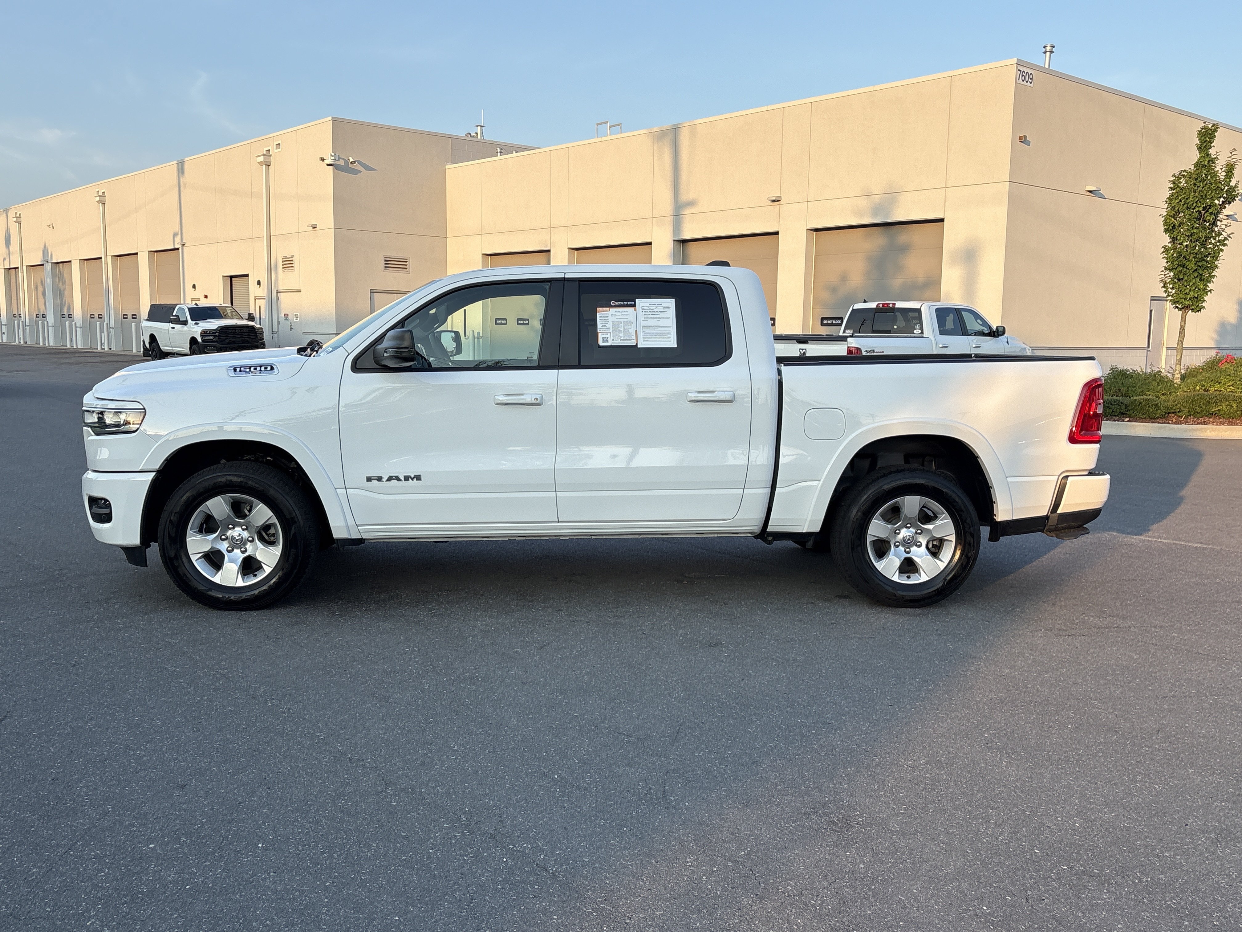 Used 2025 RAM 1500 Big Horn AWD/4WD image 6