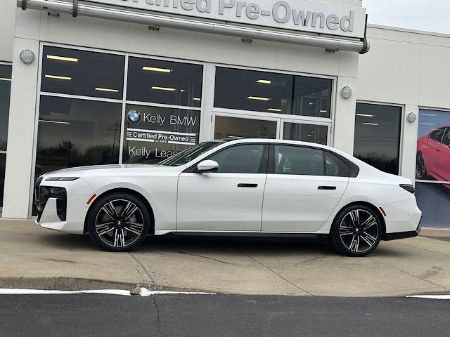 Certified 2023 BMW 760i xDrive image 6