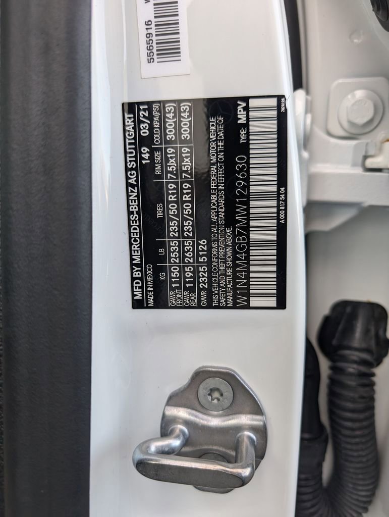 Used 2021 Mercedes-Benz GLB 250 image 17