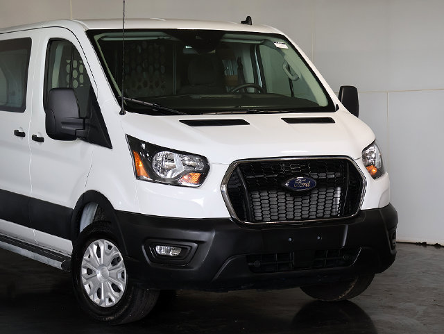 Used 2025 Ford Transit 250 Low Roof w/ Exterior Upgrade Package RWD image 6