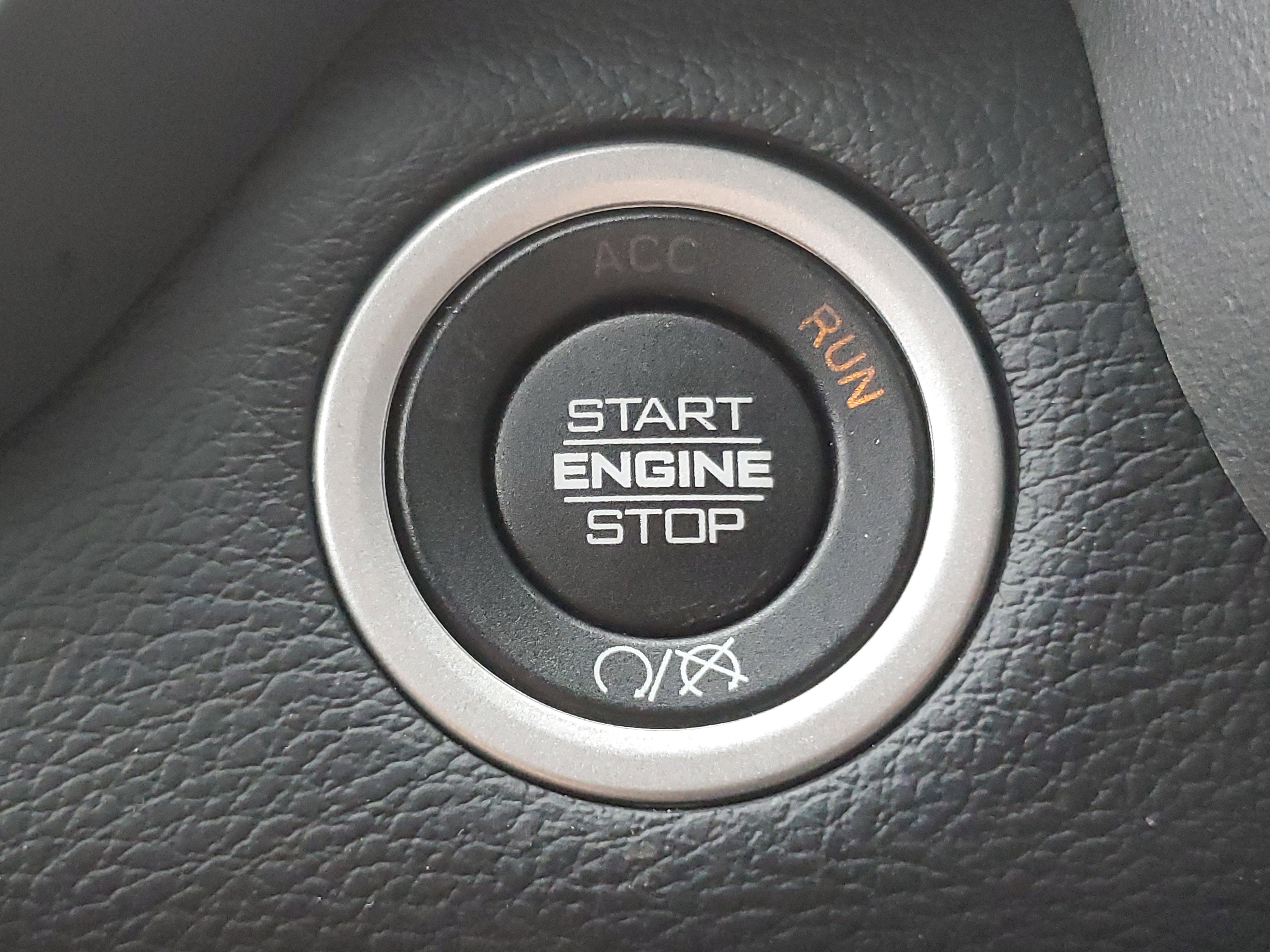 Used 2024 RAM 2500 Big Horn w/ Safety Group image 20