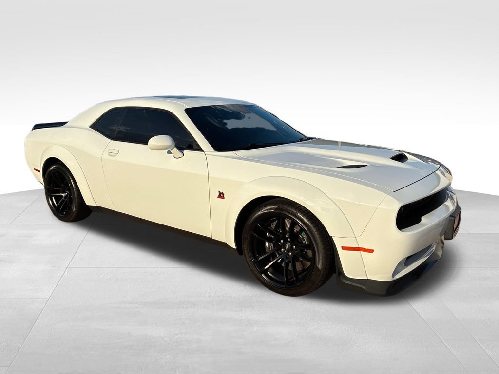 Used 2023 Dodge Challenger R/T Scat Pack RWD image 9