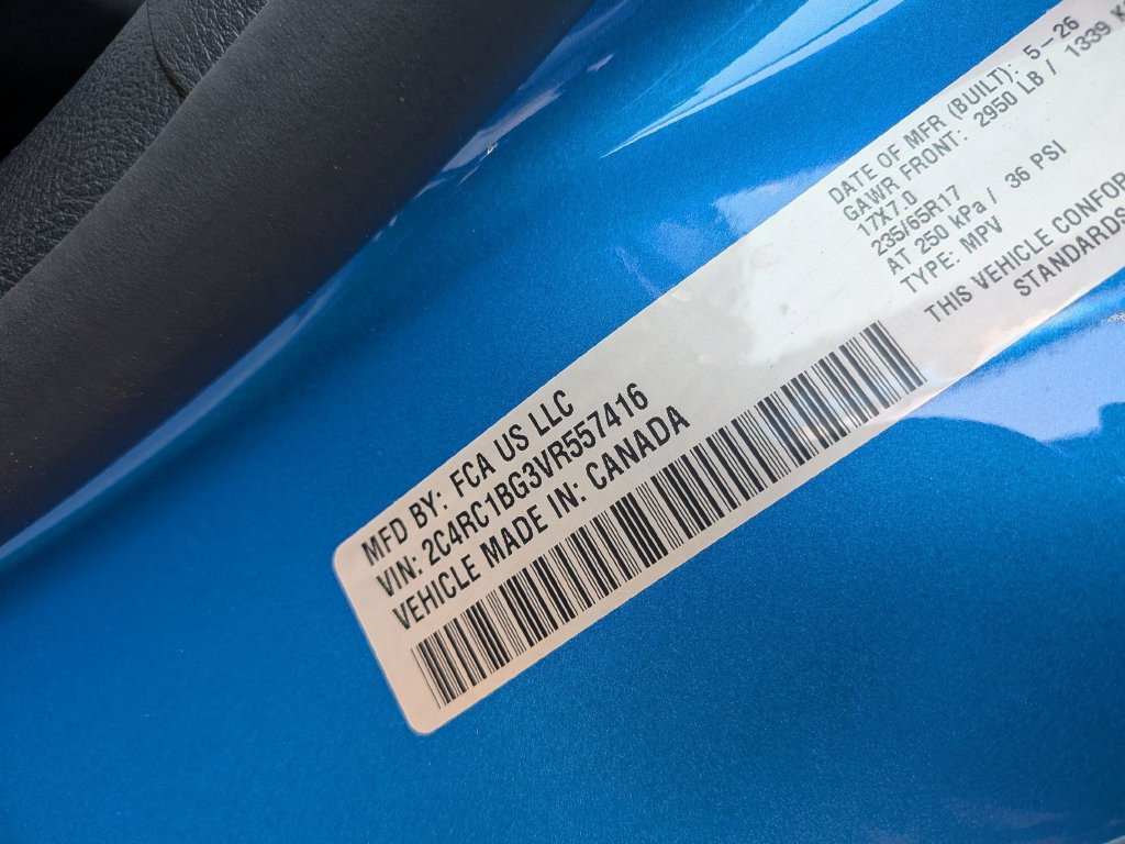 New 2027 Chrysler Pacifica Select FWD image 35