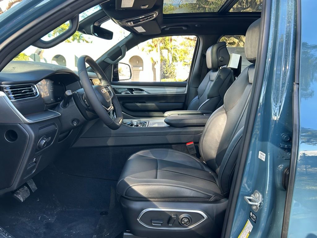 New 2026 Jeep Grand Wagoneer L Limited image 15