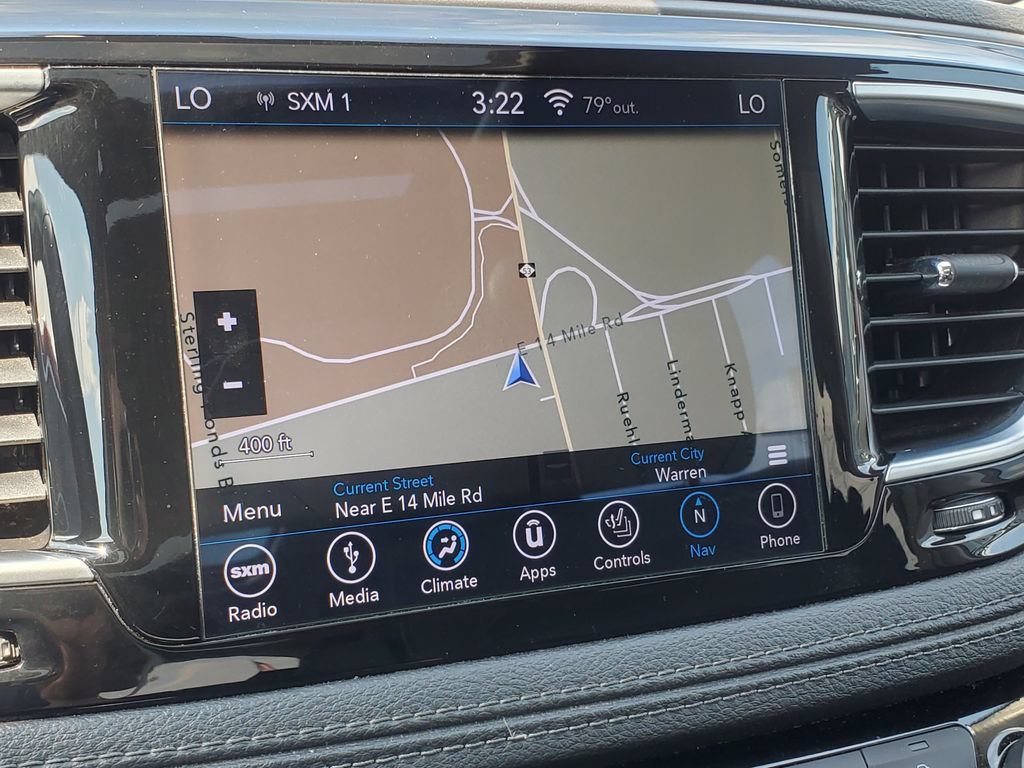 Used 2018 Chrysler Pacifica Limited FWD image 19