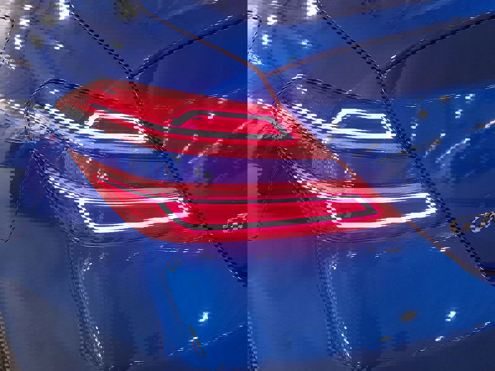 Used 2023 Genesis G70 2.0T w/ Sport Prestige Package image 35