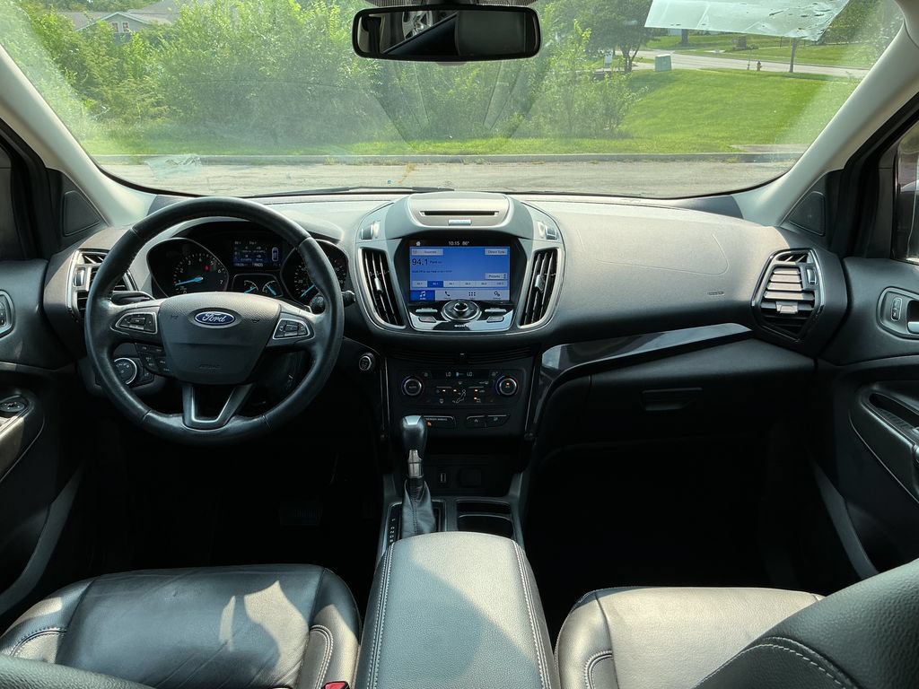 Used 2017 Ford Escape Titanium AWD/4WD image 23