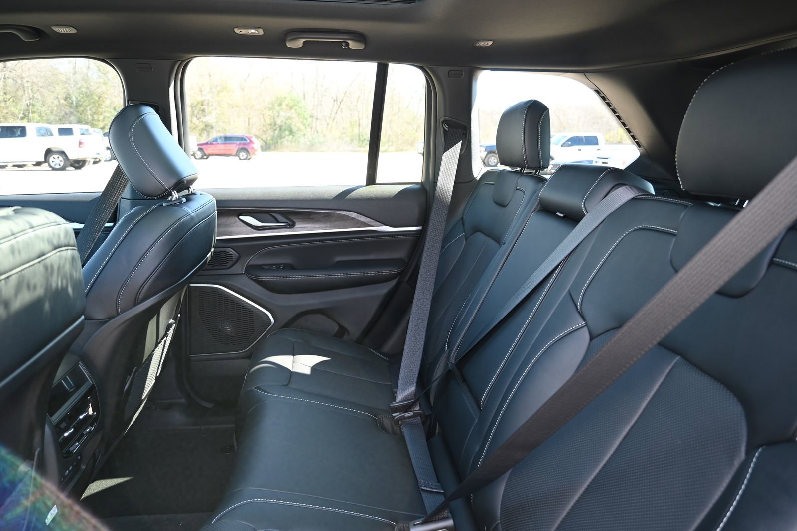 New 2026 Jeep Grand Cherokee Limited image 19