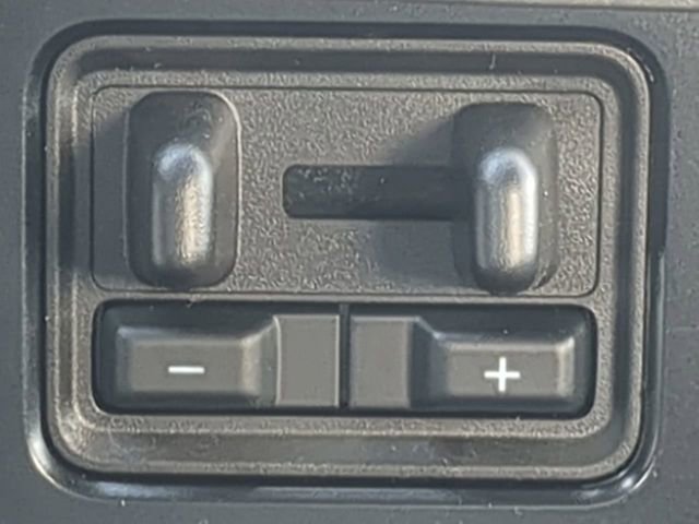 New 2025 Ford F250 XL w/ XL Chrome Package image 26