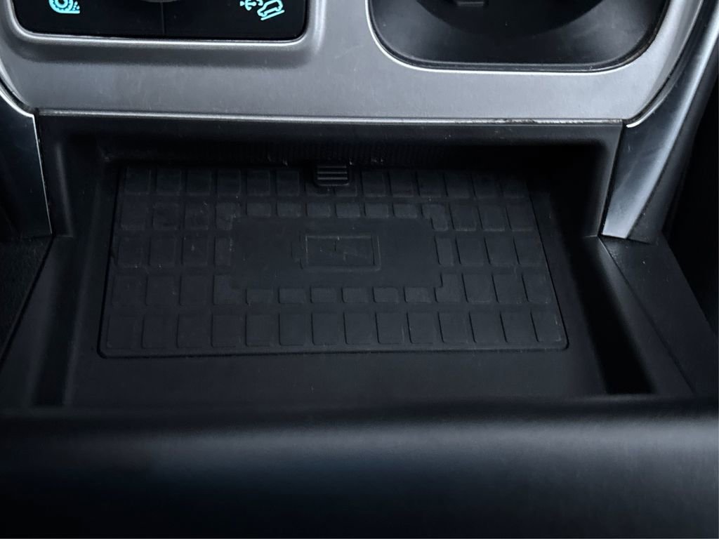 Used 2022 Ford Explorer Limited w/ Equipment Group 301A image 45