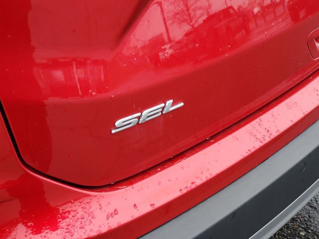 Used 2024 Ford Edge SEL w/ Convenience Package image 31