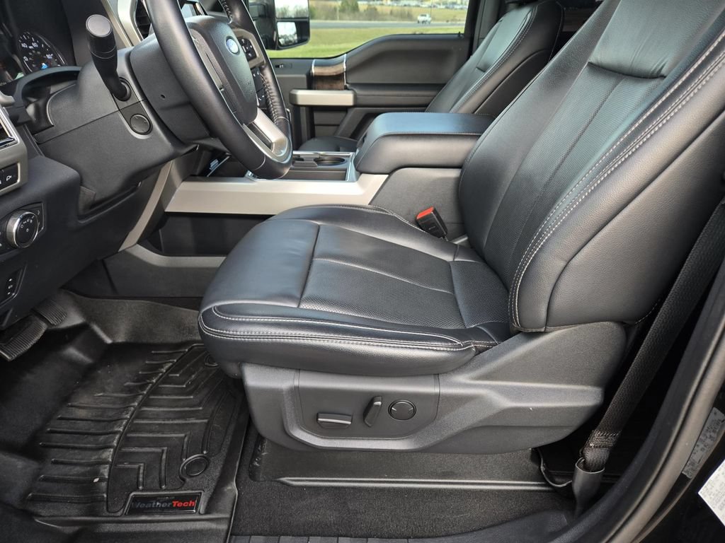 Used 2022 Ford F250 Lariat w/ Lariat Ultimate Package AWD/4WD image 16