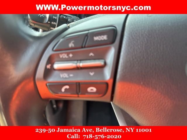 Used 2021 Hyundai Kona Limited image 37