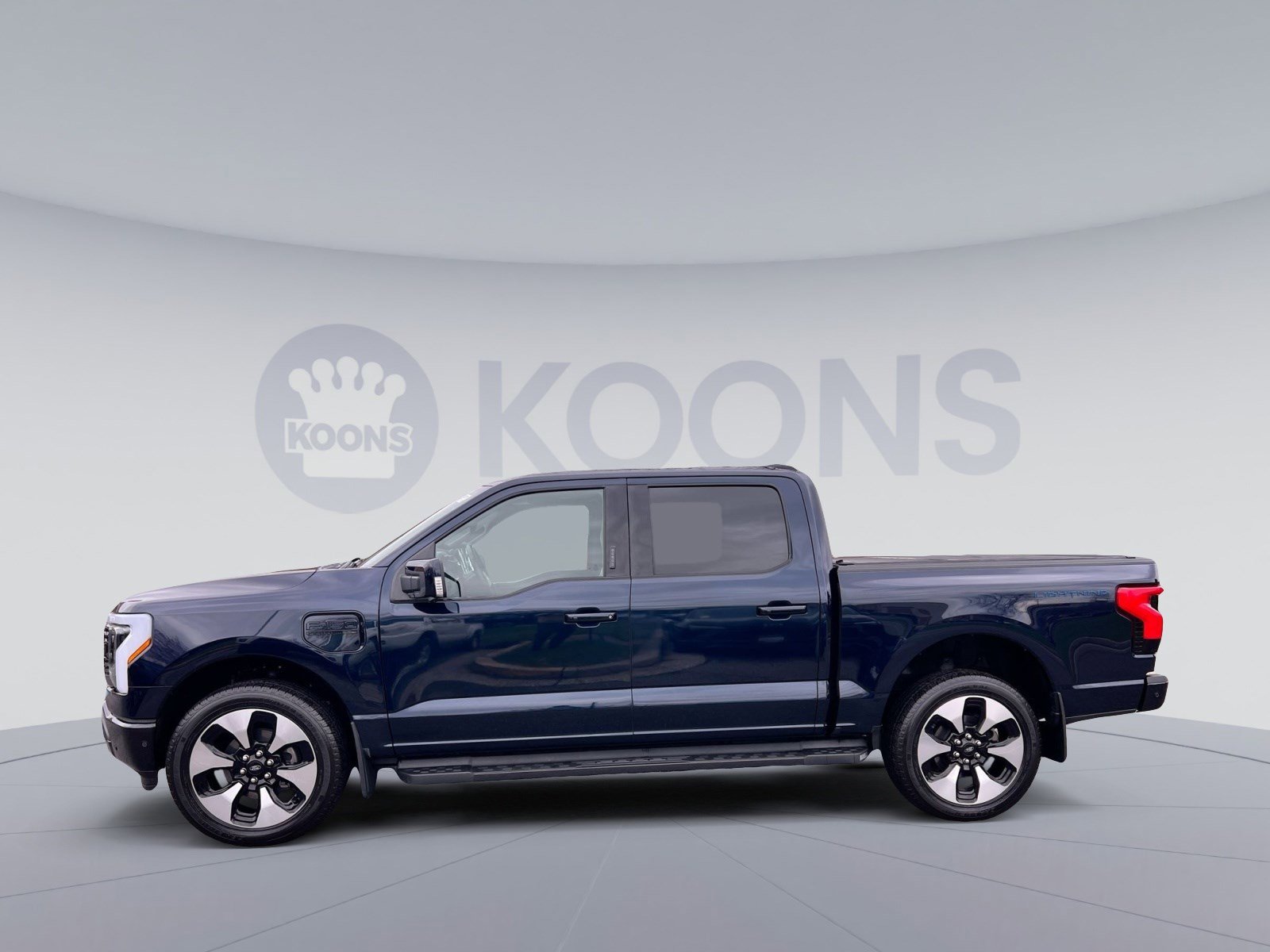 Used 2023 Ford F150 Lightning Platinum image 2