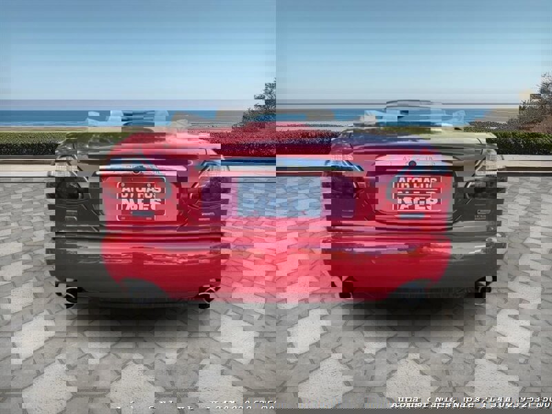 Used 2005 Jaguar XK8 Convertible image 19