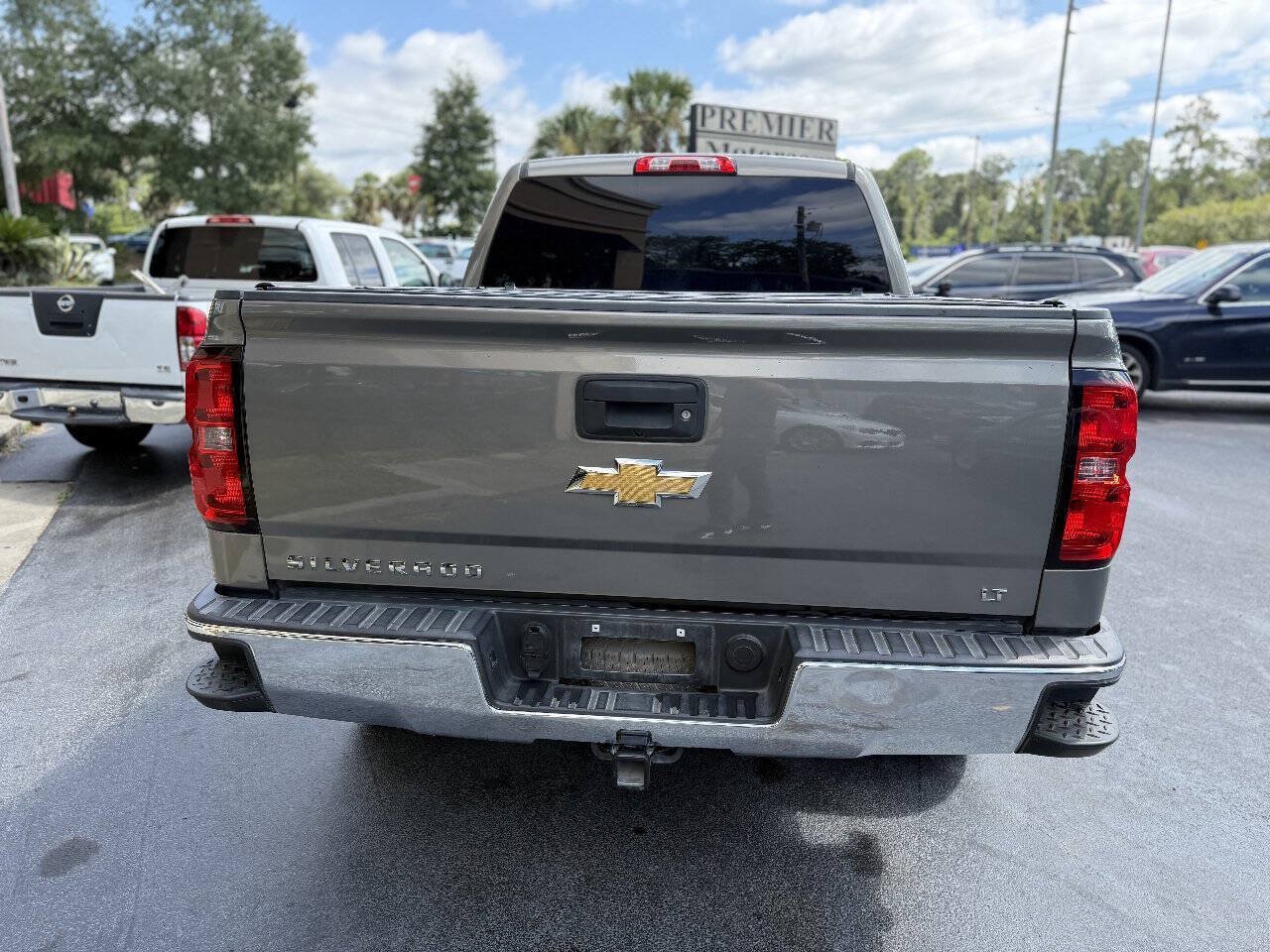 Used 2017 Chevrolet Silverado 1500 LT w/ Texas Edition RWD image 4