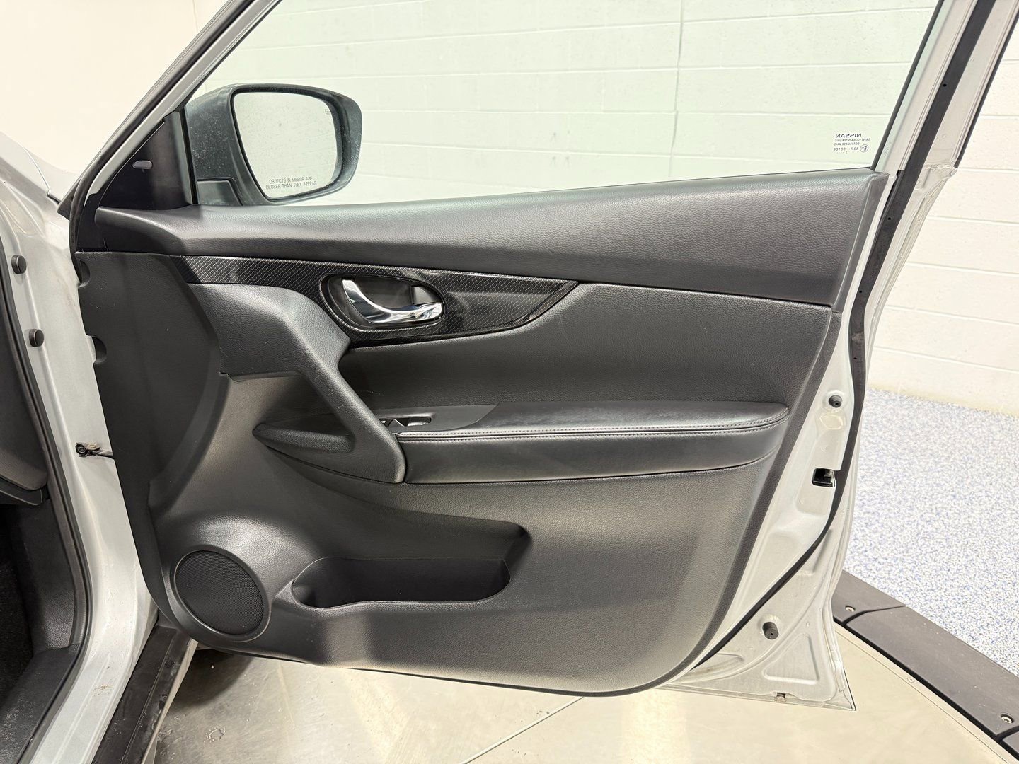 Used 2020 Nissan Rogue SL image 24