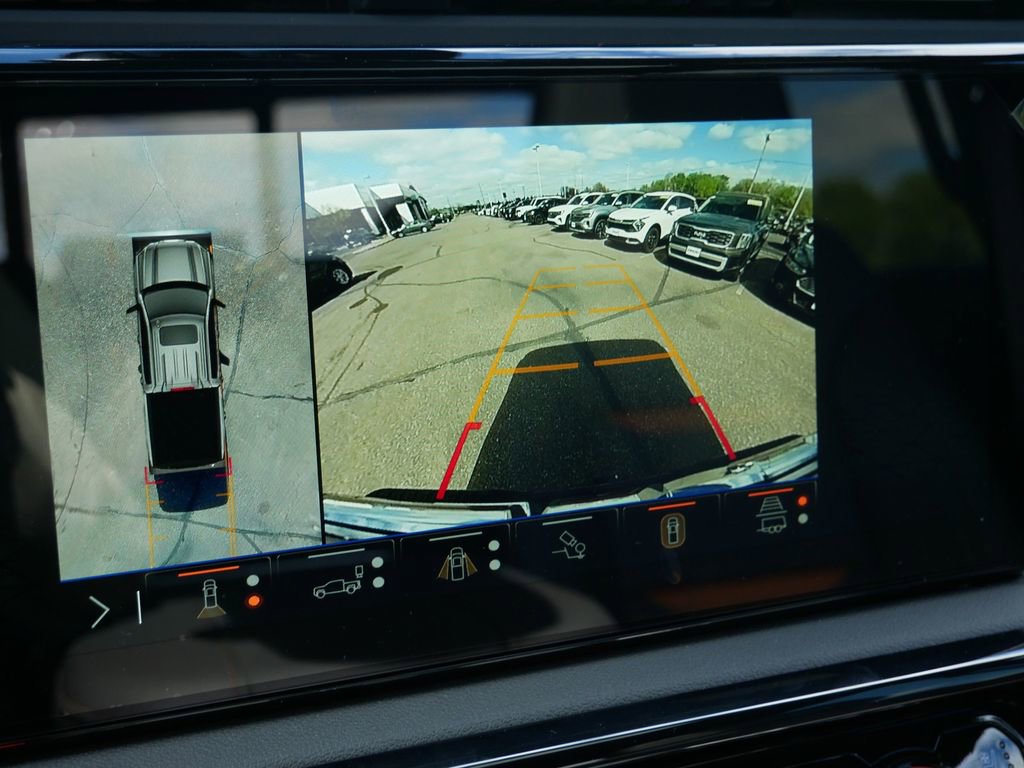 New 2026 GMC Sierra 1500 AT4 AWD/4WD image 18