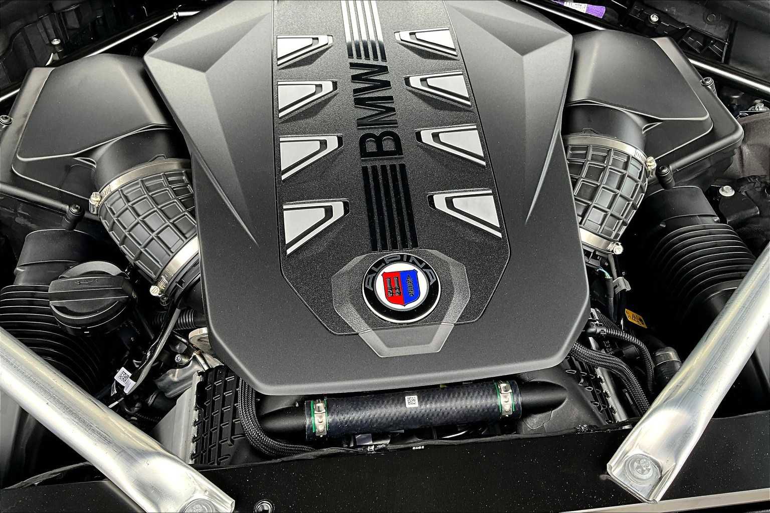 New 2026 BMW ALPINA XB7 image 20