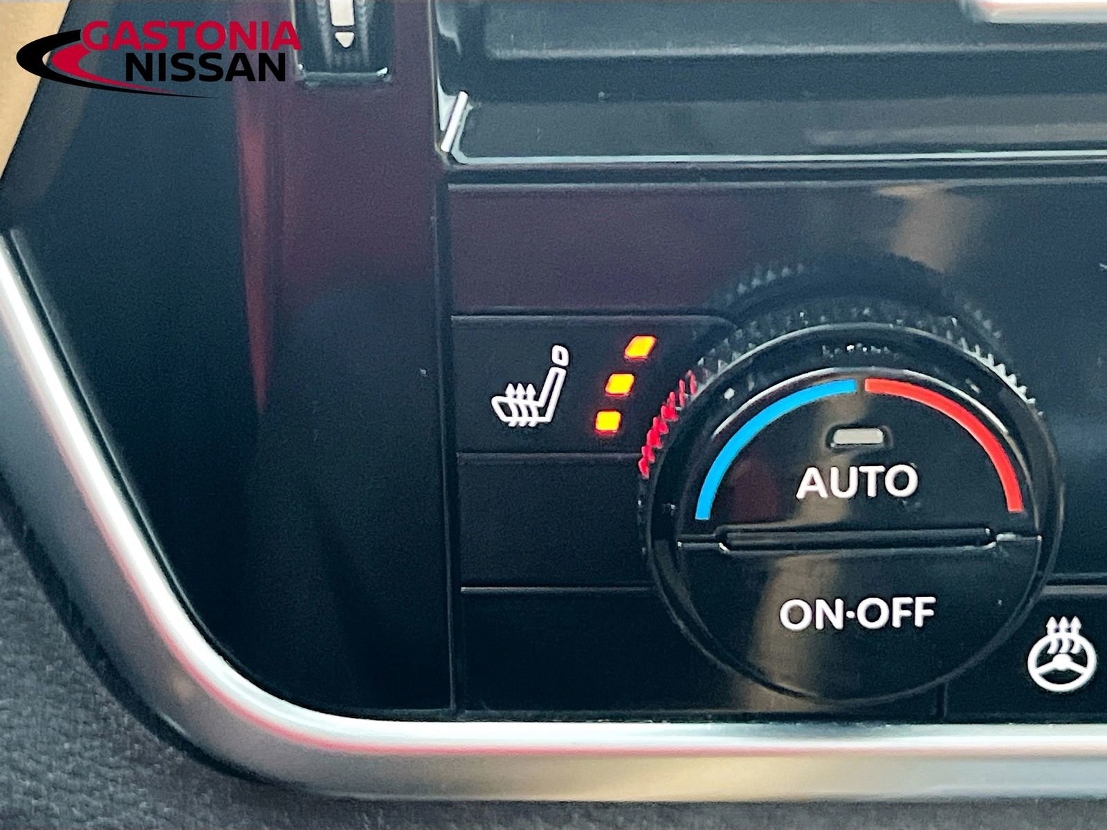 Used 2023 Nissan Rogue Platinum w/ Platinum Premium Package image 27