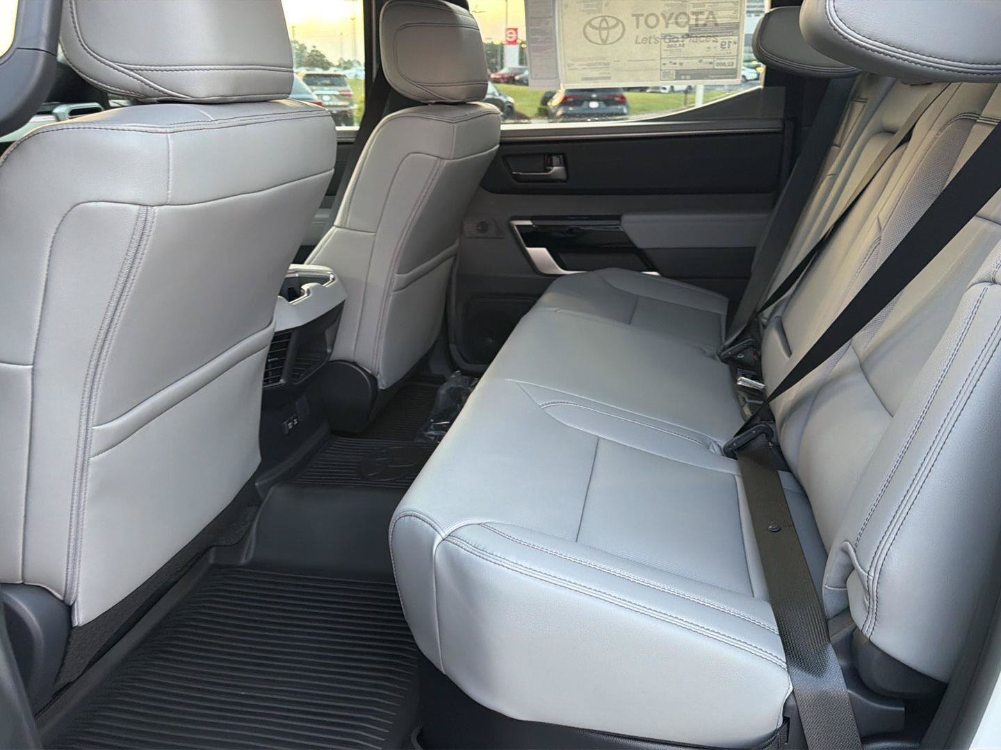 New 2026 Toyota Tundra Limited AWD/4WD image 11