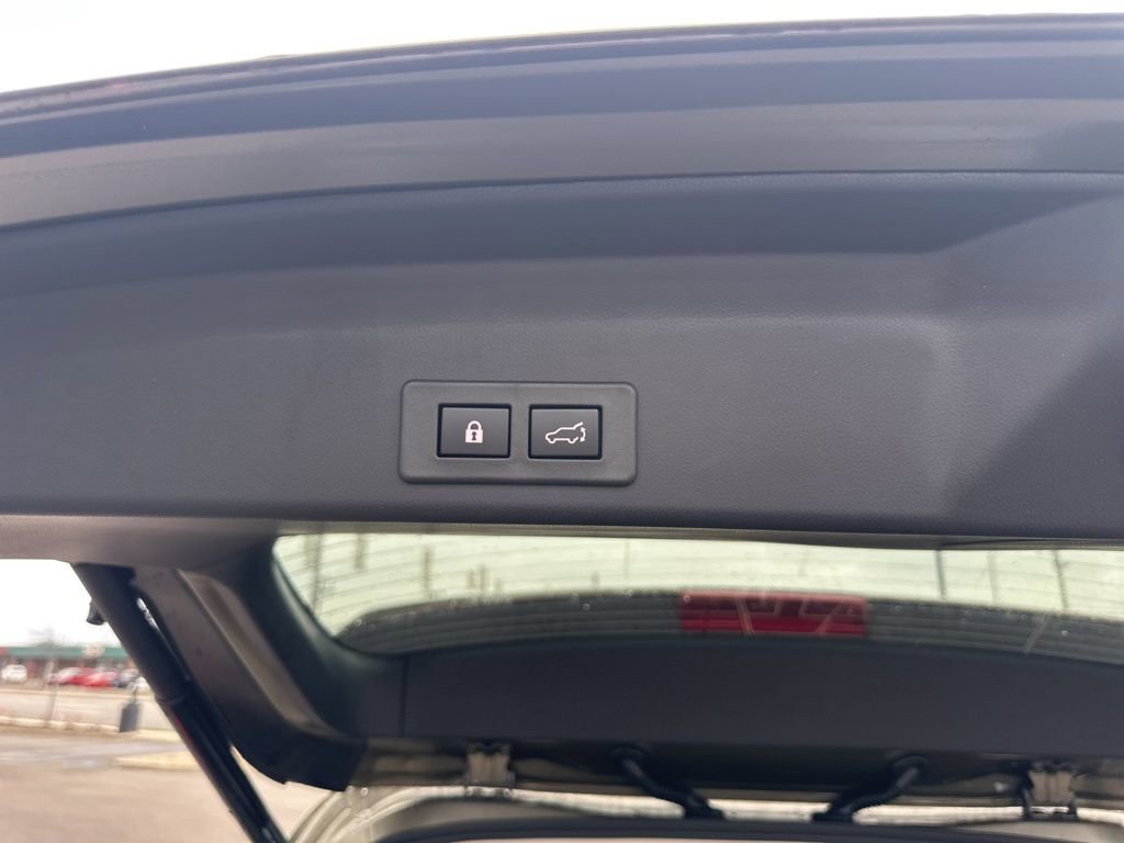 New 2026 Subaru Ascent Limited AWD/4WD image 30