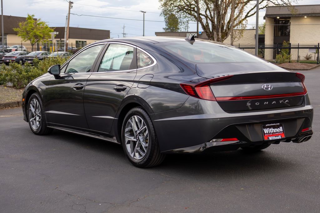 Certified 2023 Hyundai Sonata SEL w/ Convenience Package image 9