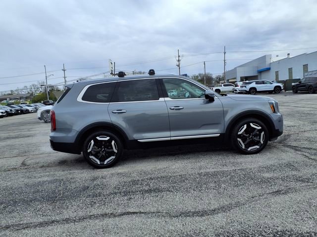 Used 2025 Kia Telluride S image 15