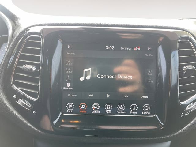 Used 2020 Jeep Compass Limited image 19