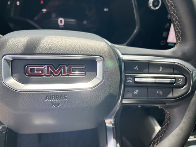Used 2024 GMC Canyon AT4 w/ AT4 Premium Package AWD/4WD image 38