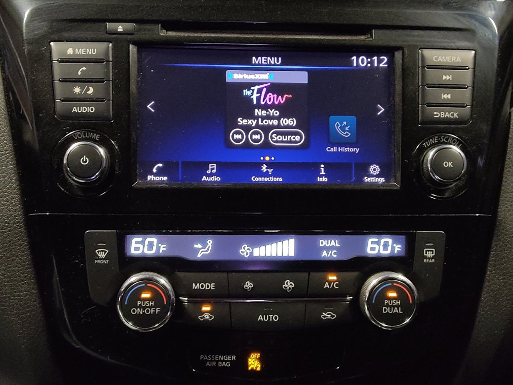 Used 2019 Nissan Rogue Sport SV AWD/4WD image 25