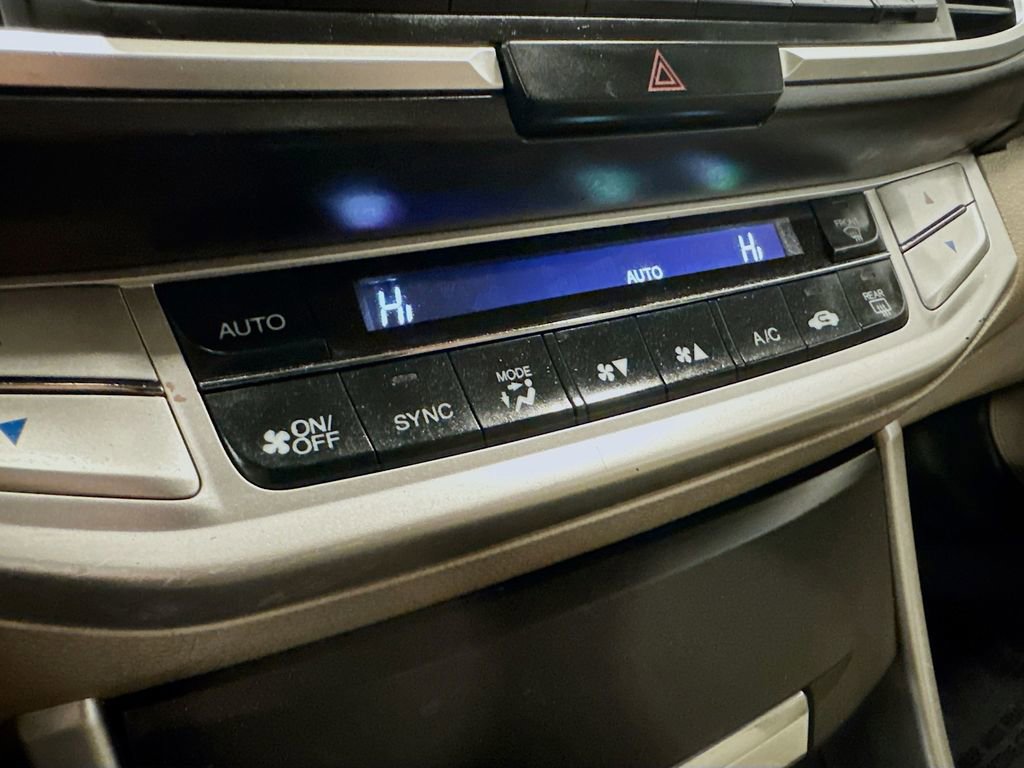 Used 2015 Honda Accord LX image 18