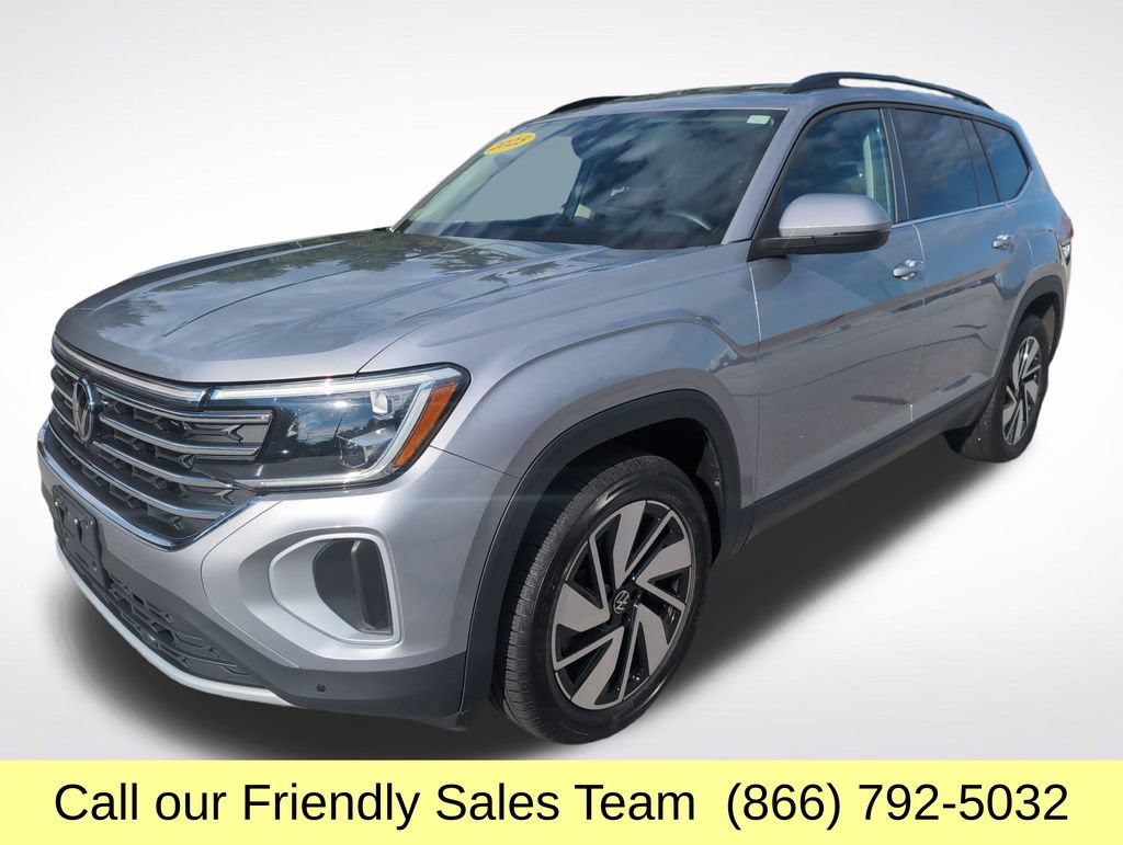 Used 2025 Volkswagen Atlas SE