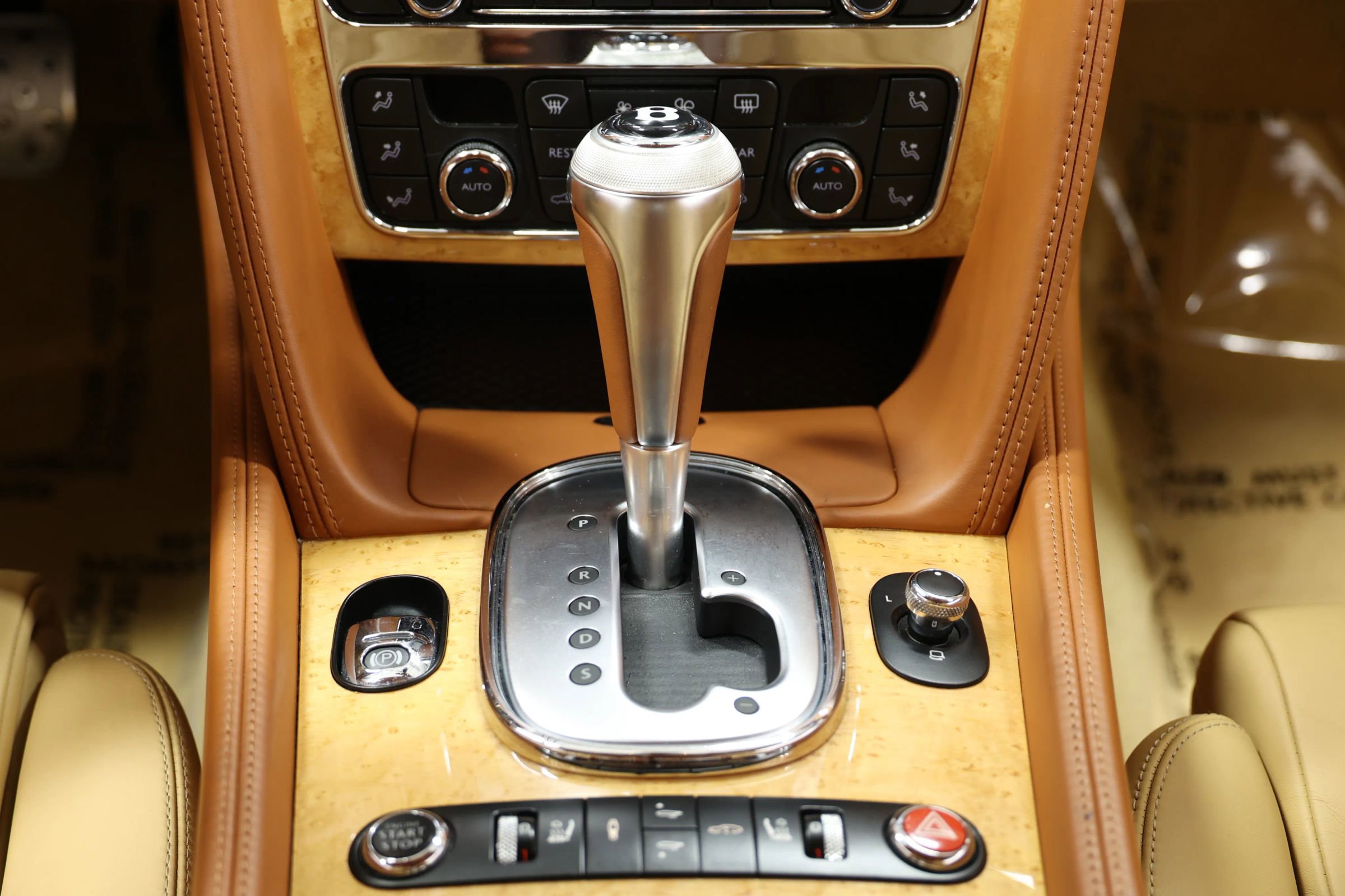 Used 2012 Bentley Continental GT AWD/4WD image 34