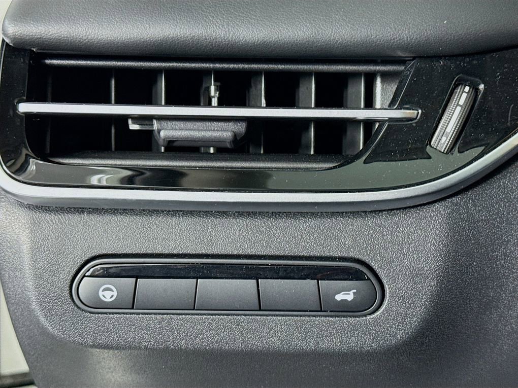 Used 2023 INFINITI QX60 Luxe w/ Performance Audio Package image 14