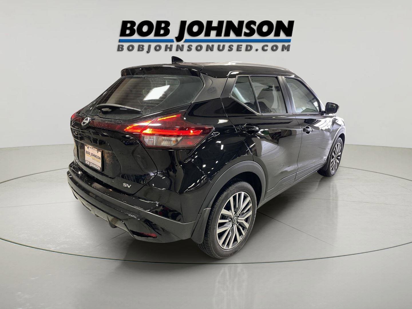 Used 2023 Nissan Kicks SV image 8