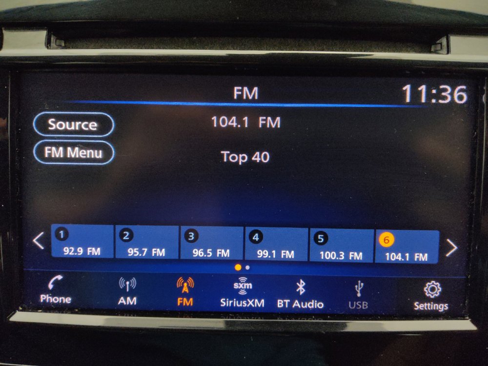 Used 2022 Nissan Rogue Sport SV FWD image 25