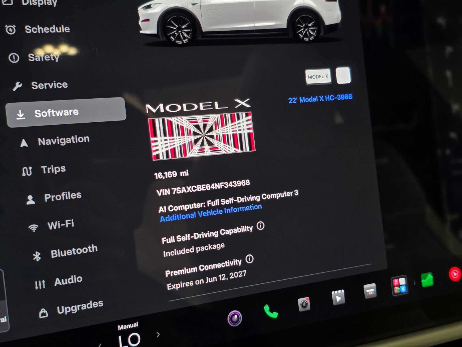 Used 2022 Tesla Model X Plaid AWD/4WD image 7