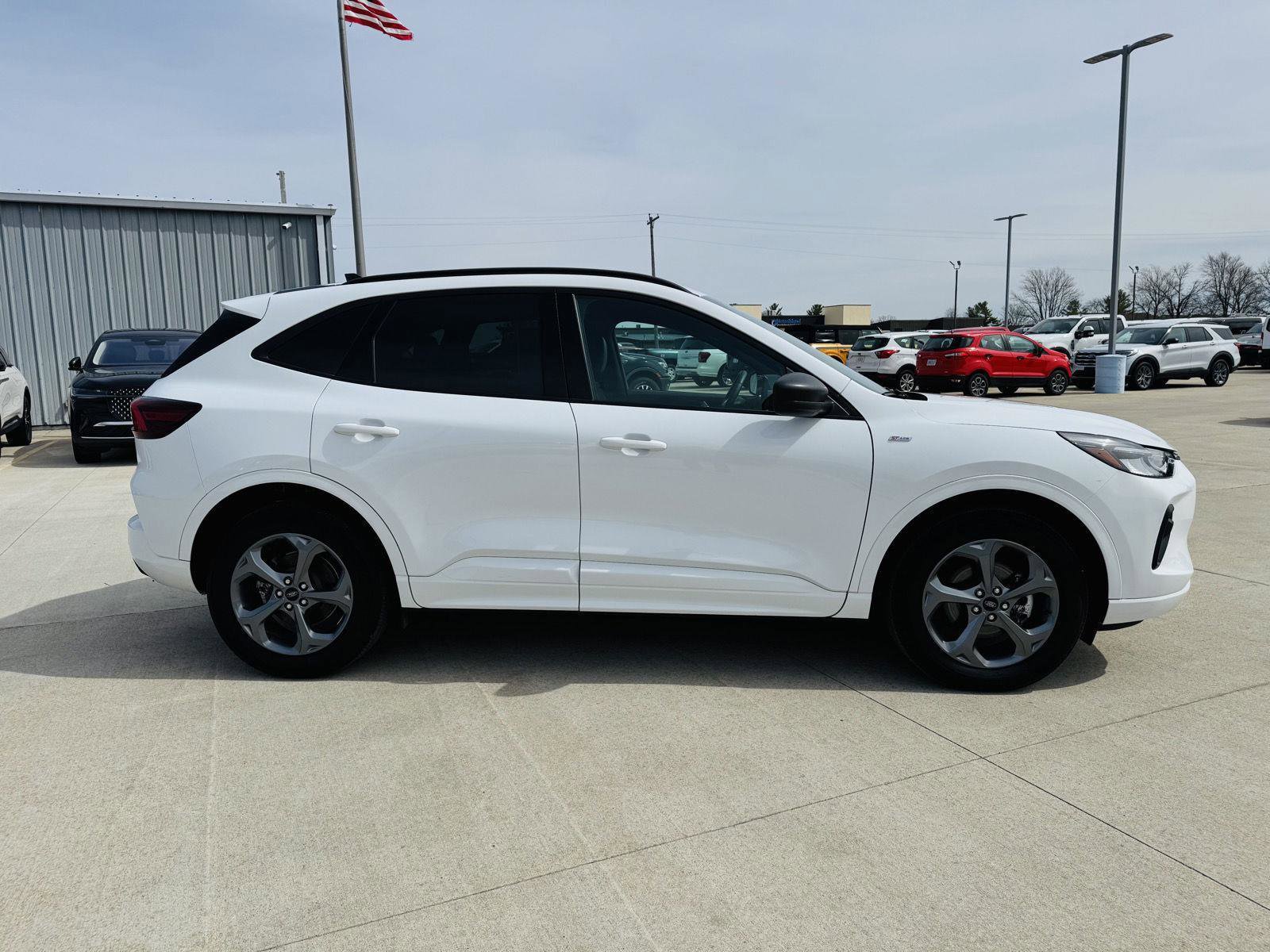 Used 2023 Ford Escape ST-Line w/ Tech Pack #1 image 41