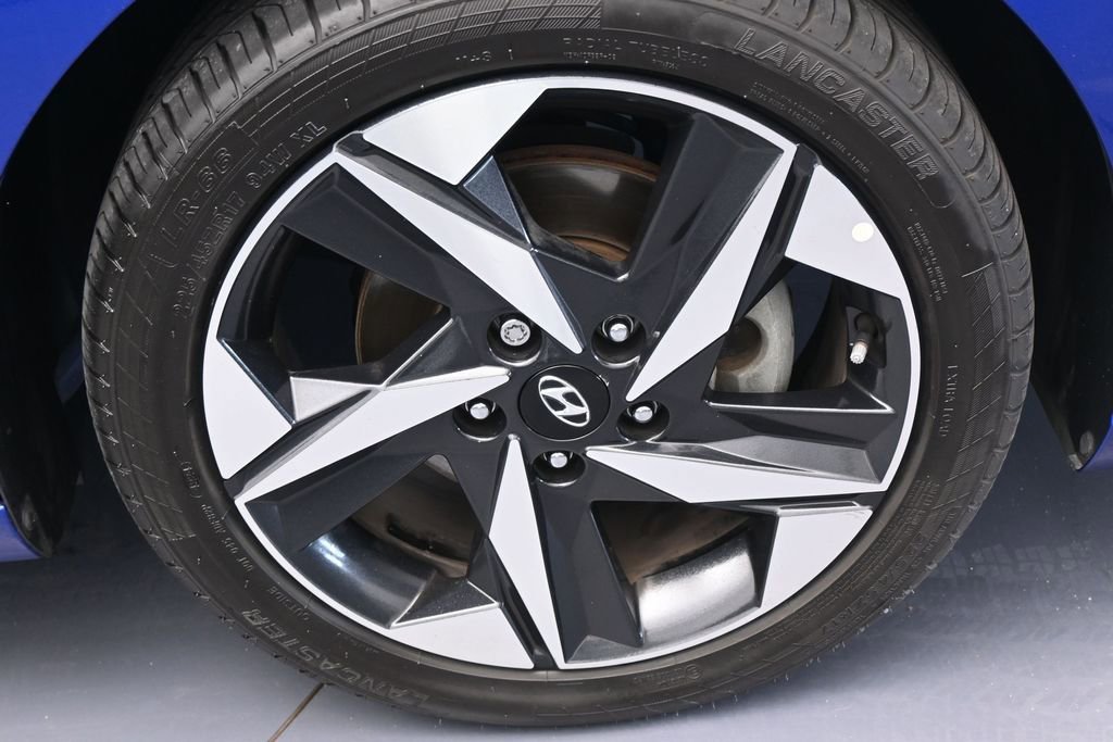 Used 2023 Hyundai Elantra SEL w/ Convenience Package FWD image 43
