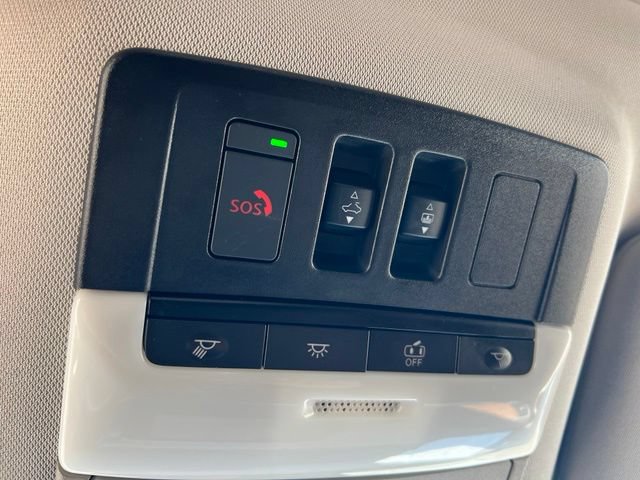 Used 2023 Nissan Pathfinder Platinum w/ Lighting Package (N93) FWD image 28