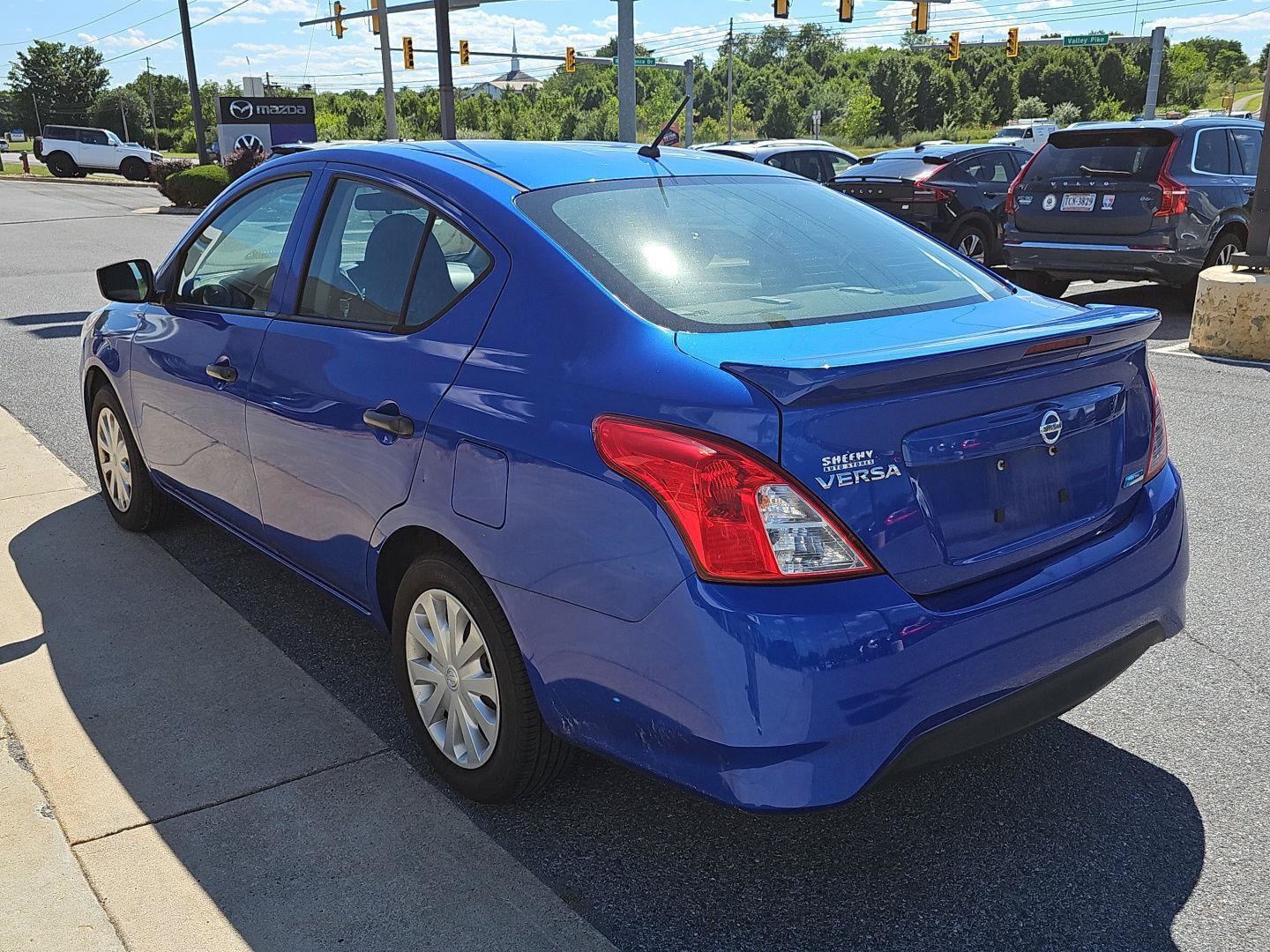 Used 2016 Nissan Versa S Plus FWD image 4