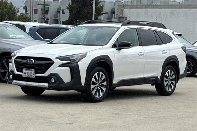 Used 2023 Subaru Outback Limited image 7