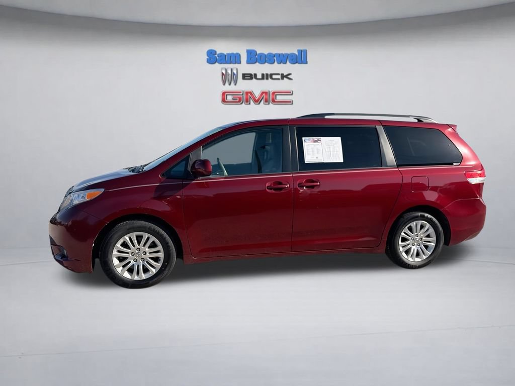 Used 2014 Toyota Sienna XLE FWD image 6