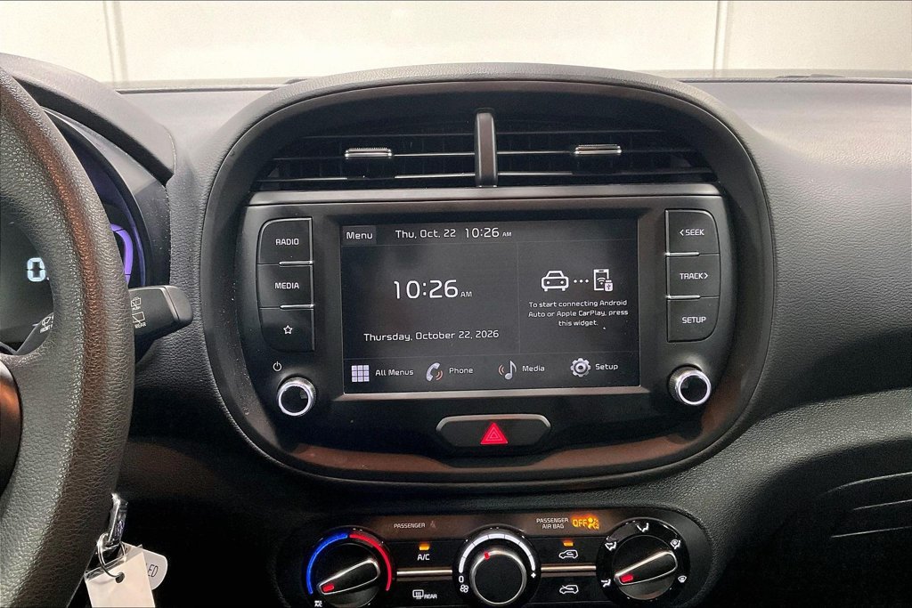 Used 2025 Kia Soul LX w/ LX Technology Package FWD image 7