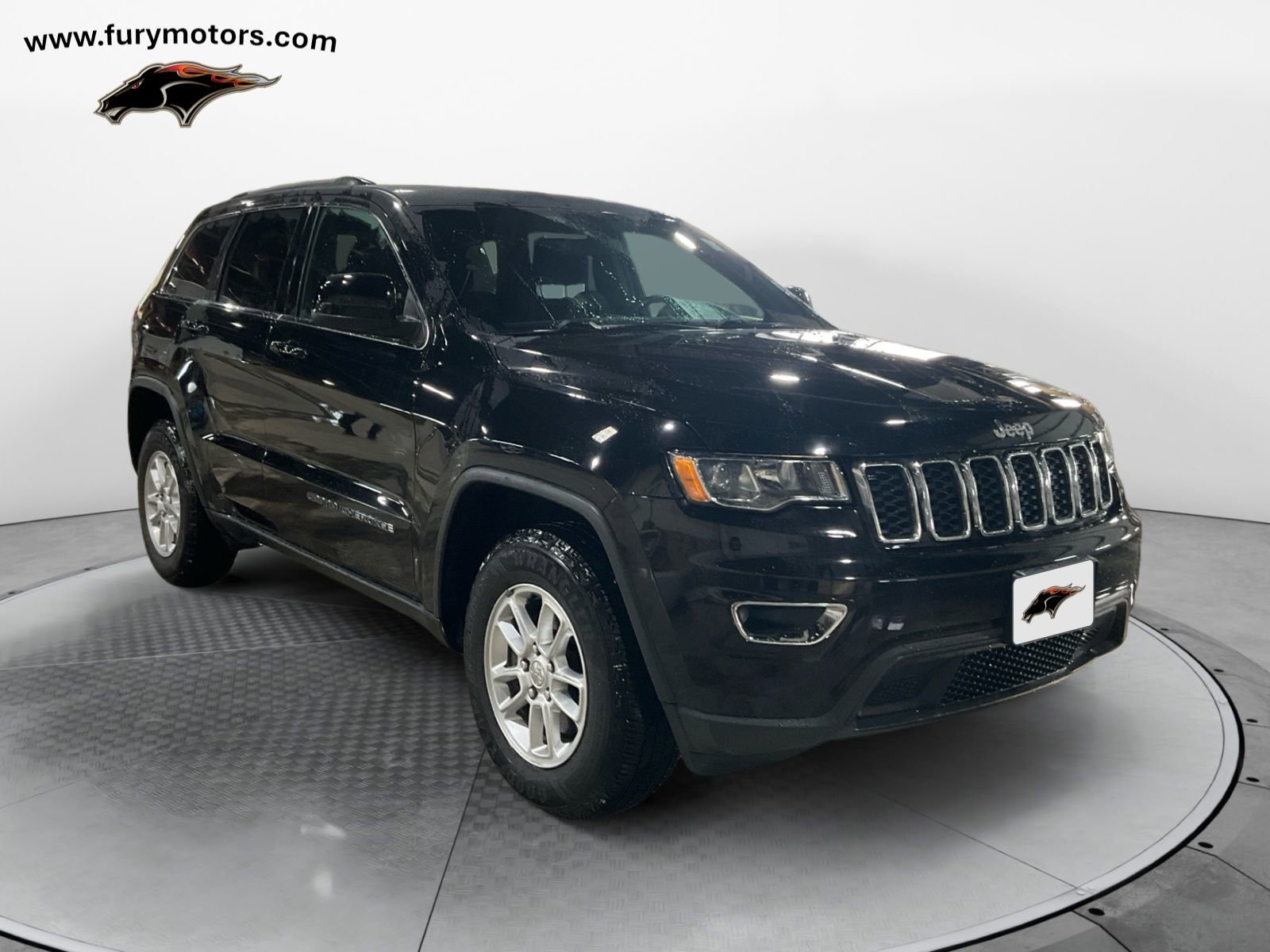 Used 2019 Jeep Grand Cherokee Laredo