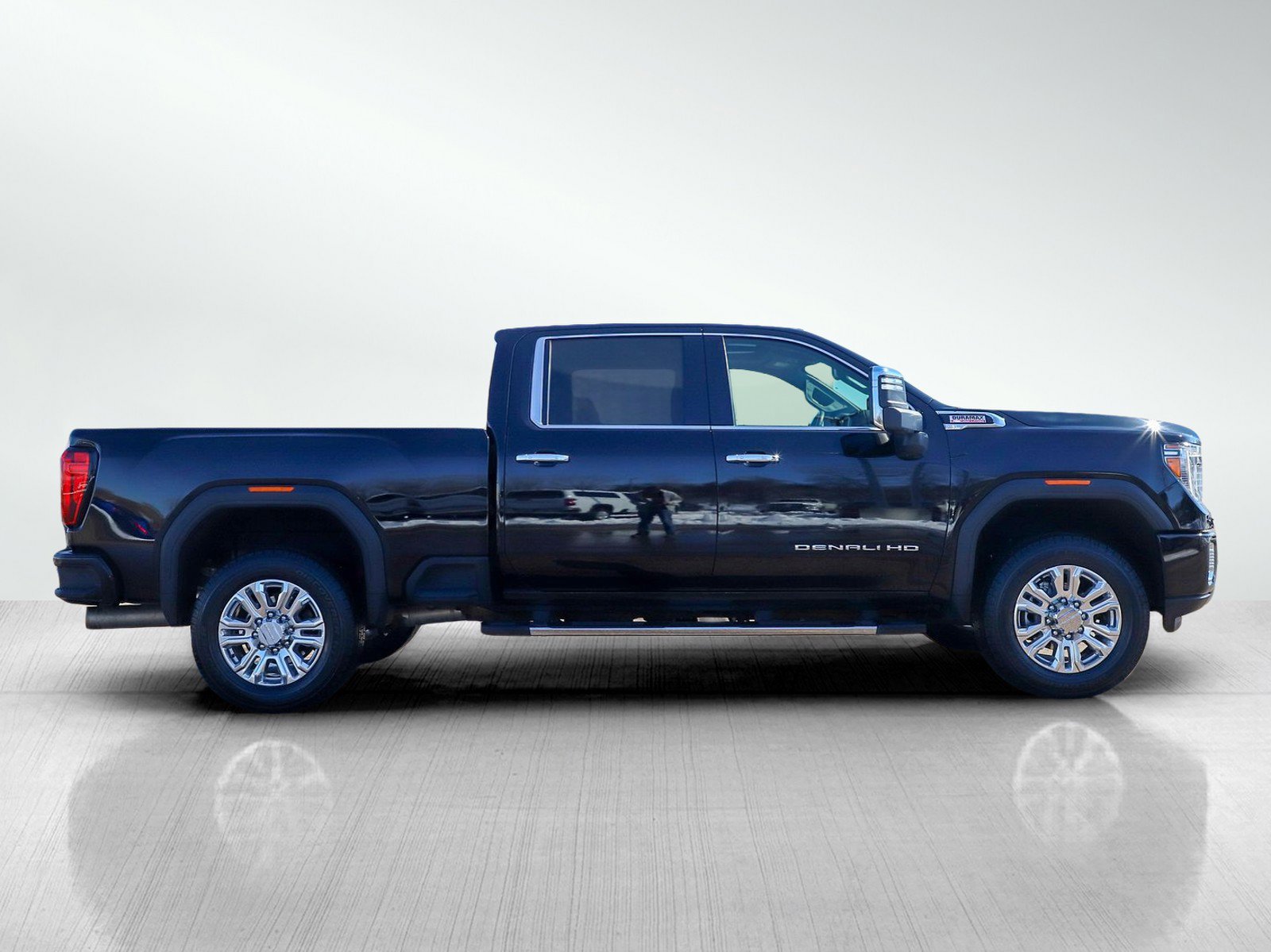 Used 2022 GMC Sierra 3500 Denali image 6